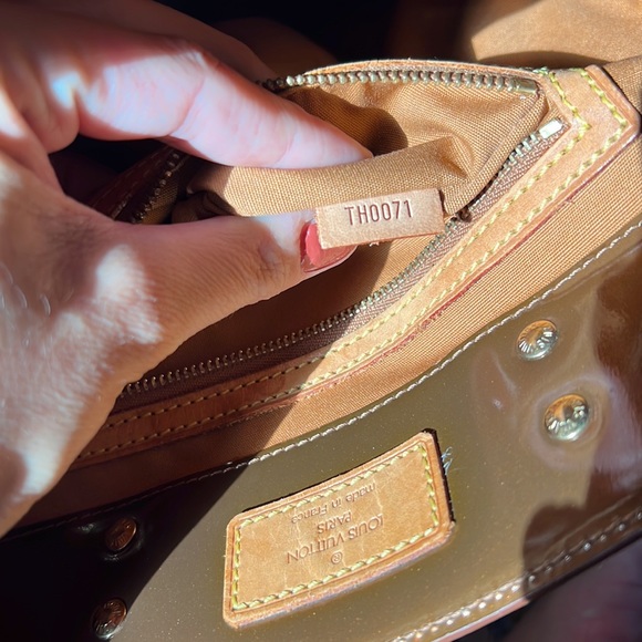 Authentic EUC Louis Vuitton Bronze Vernis Shopper Tote - Picture 13 of 13